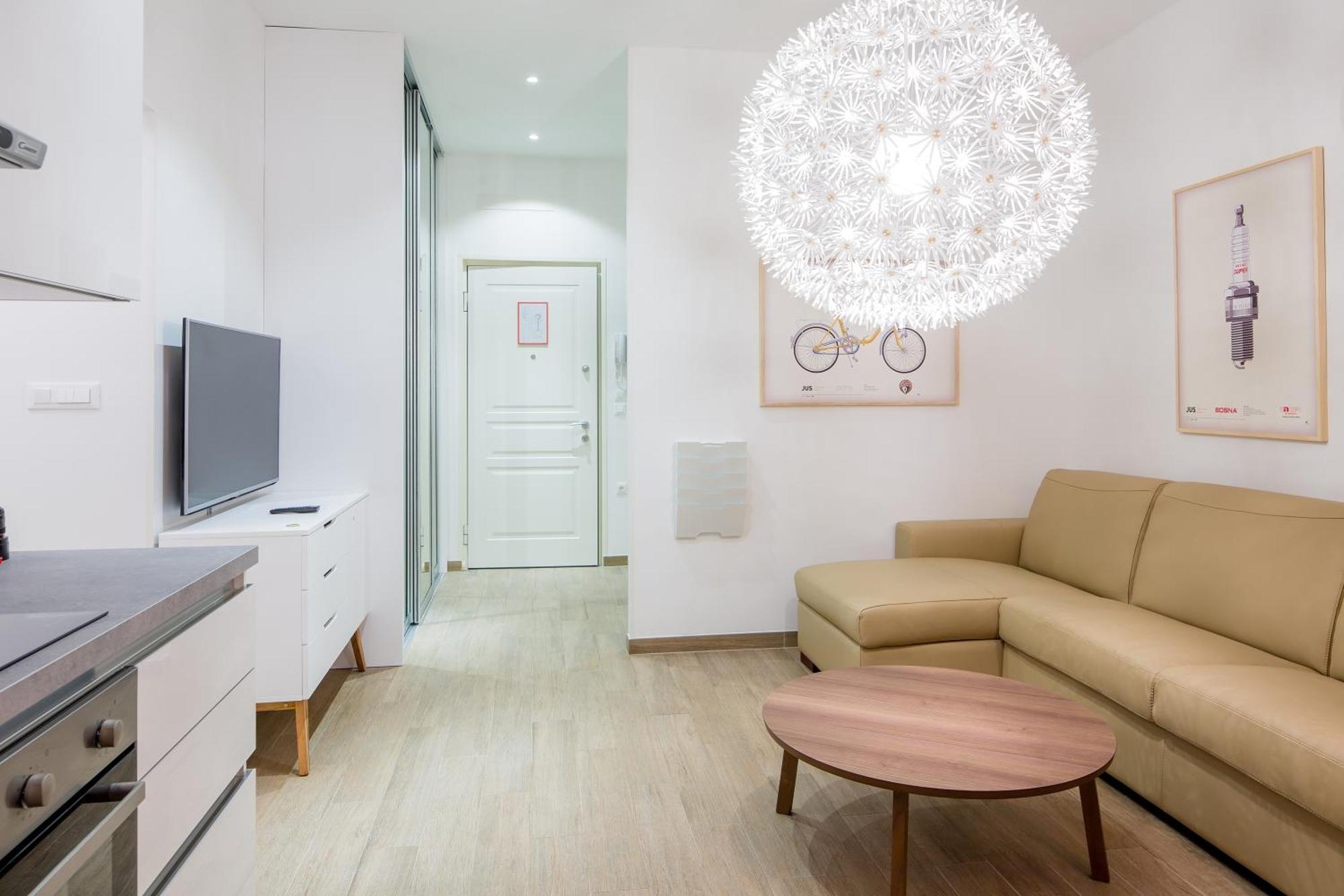 Wh Apartments リュブリャナ エクステリア 写真
